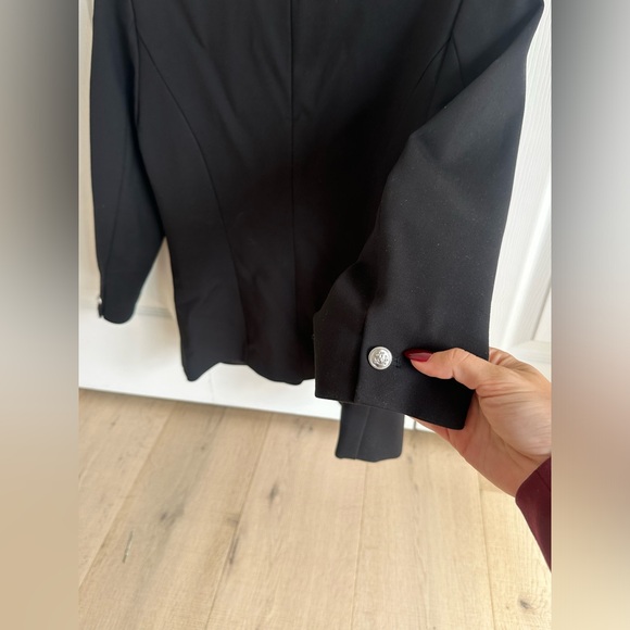 Black blazer - Picture 6 of 6